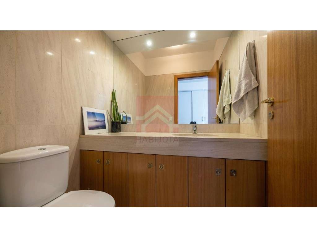 T3 em Baguim do Monte-17