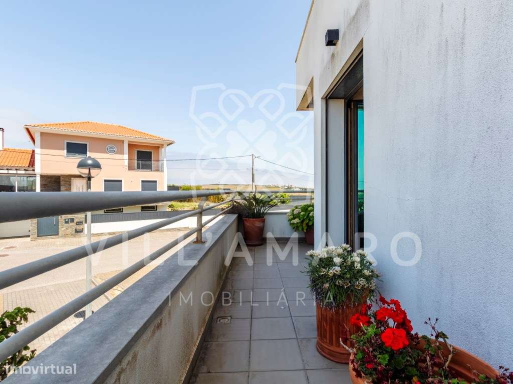 Apartamento T4 Duplex | Condomínio Fechado | São Pedro da Cadeira-58