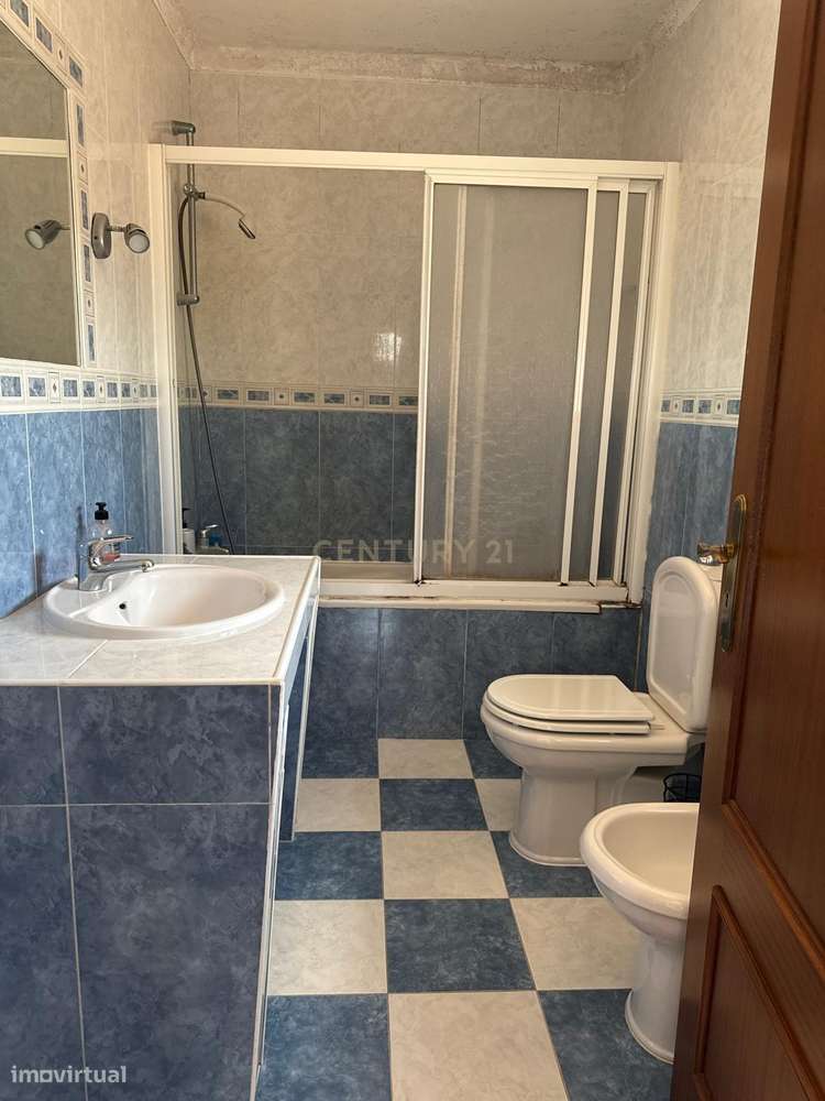 Casa T3 em Bárrio, Alcobaça - Oportunidade Única!-12