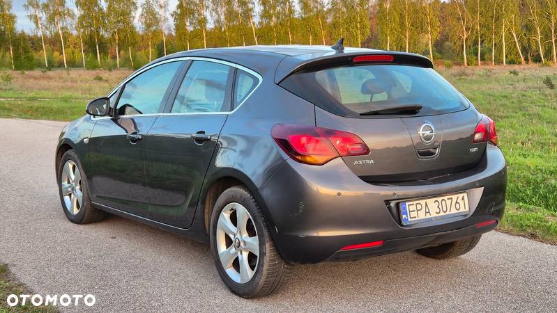 Opel Astra III 1.7 CDTI - 6