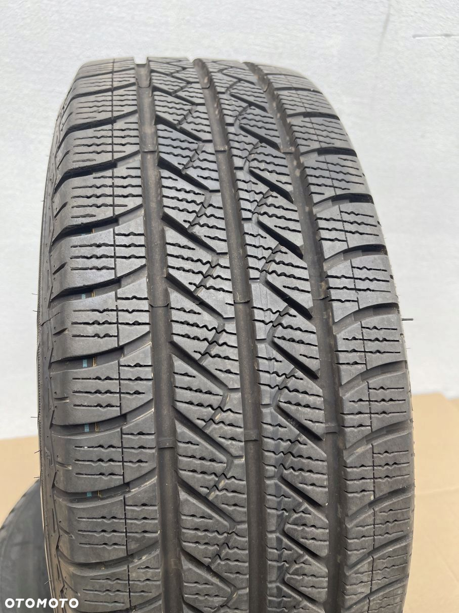 215/65/15C 104/102T GOODYEAR VECTOR4SEASONS CARGO - 2