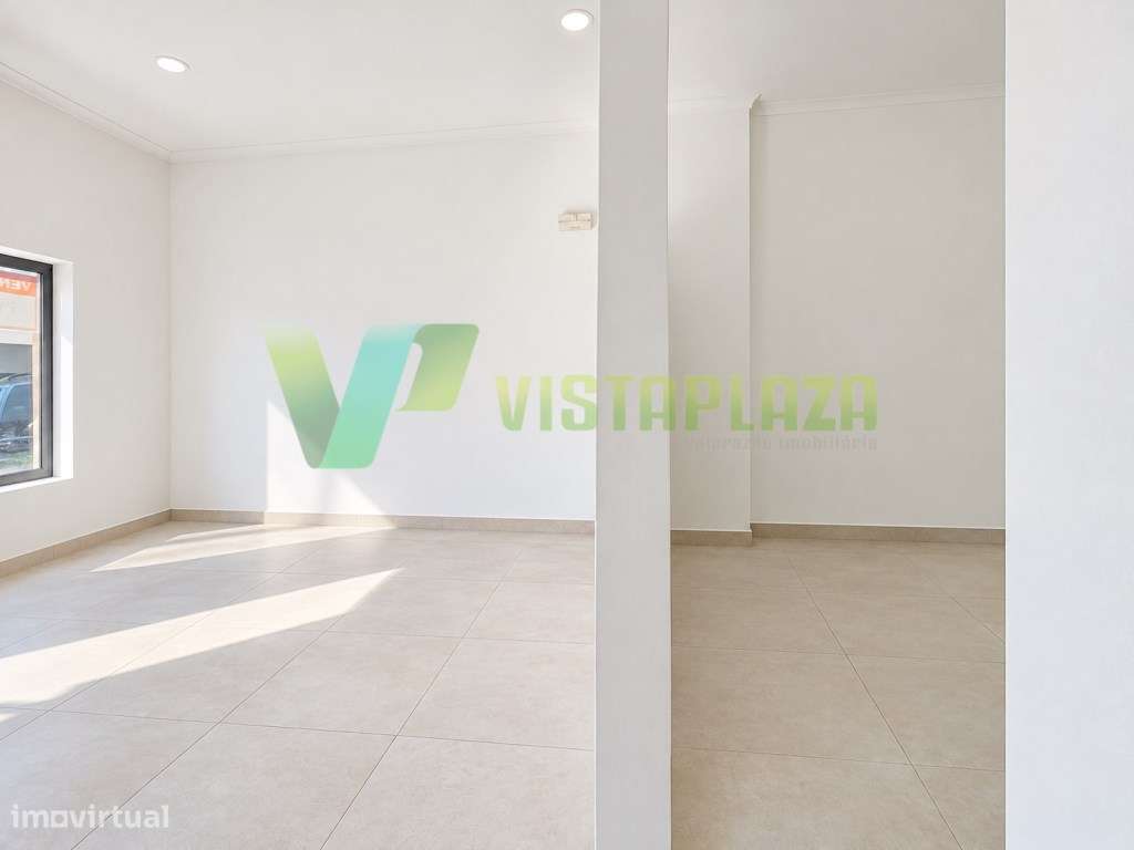 Escritório de 30 m² para Venda em Portimão - Ideal para Investimento-9