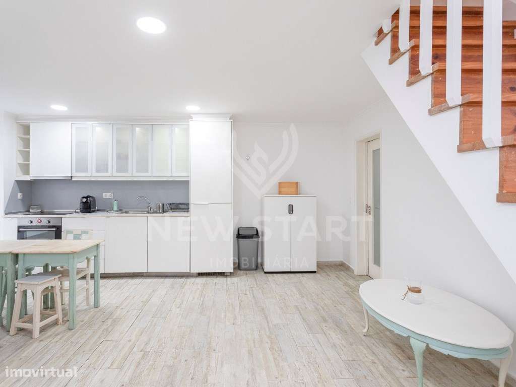 Apartamento T1 Duplex Moderno na Penha de França, no Coração de Lisboa-10