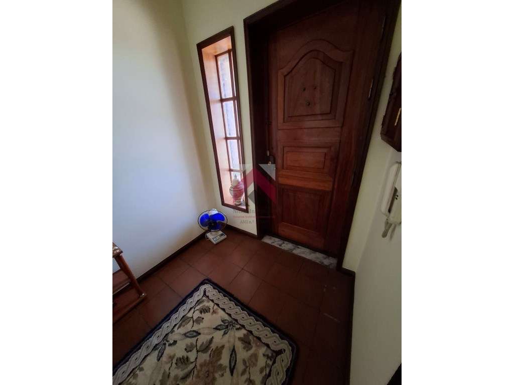 Moradia T3 Isolada na Costa do Valado-55