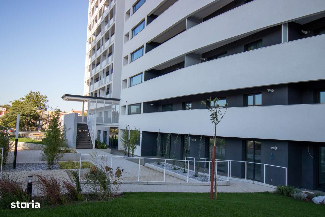 Spatii comerciale Avanera Suceava, parter si demisol, 2.600 euro/mp-10