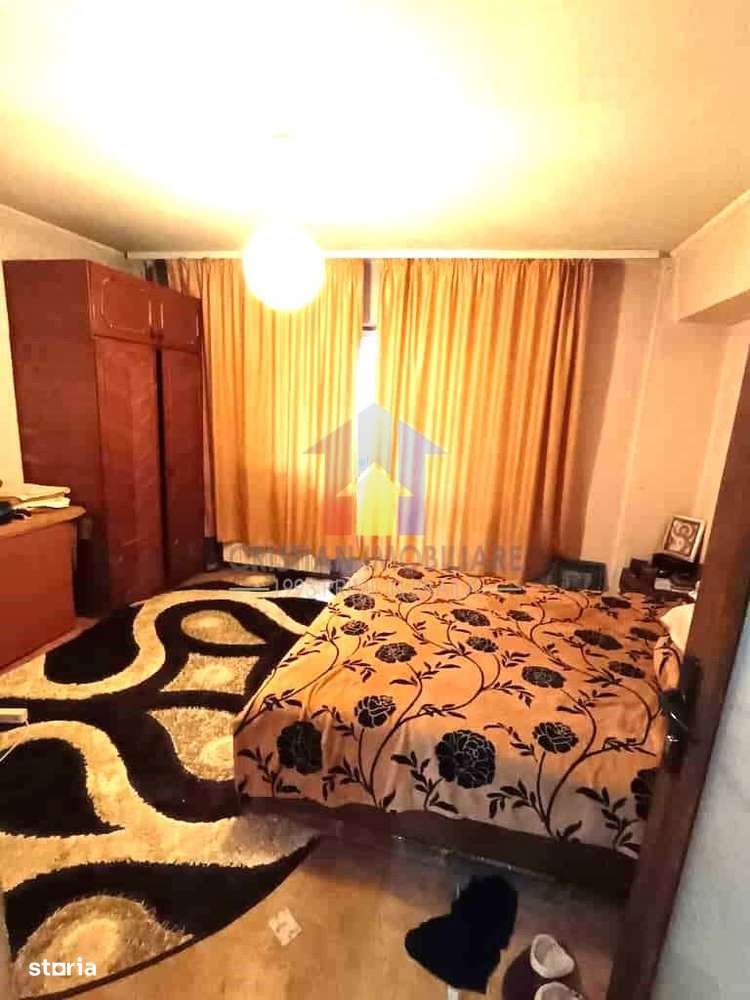 ETAJ 1, ap 3 camere Decomandat ,Buzaului 83mp - Imagine principală: 5/10