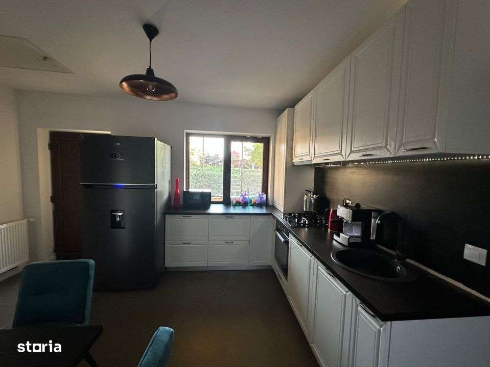 Casa individuala renovata, 764mp teren, Dambul Rotund - Imagine principală: 5/13