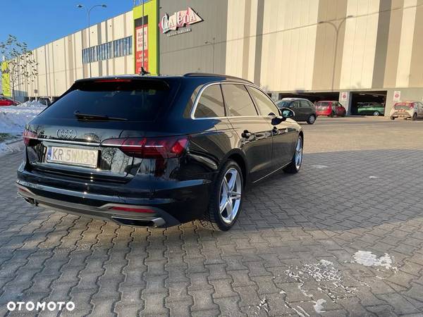 Audi A4 35 TFSI mHEV S Line S tronic - 5