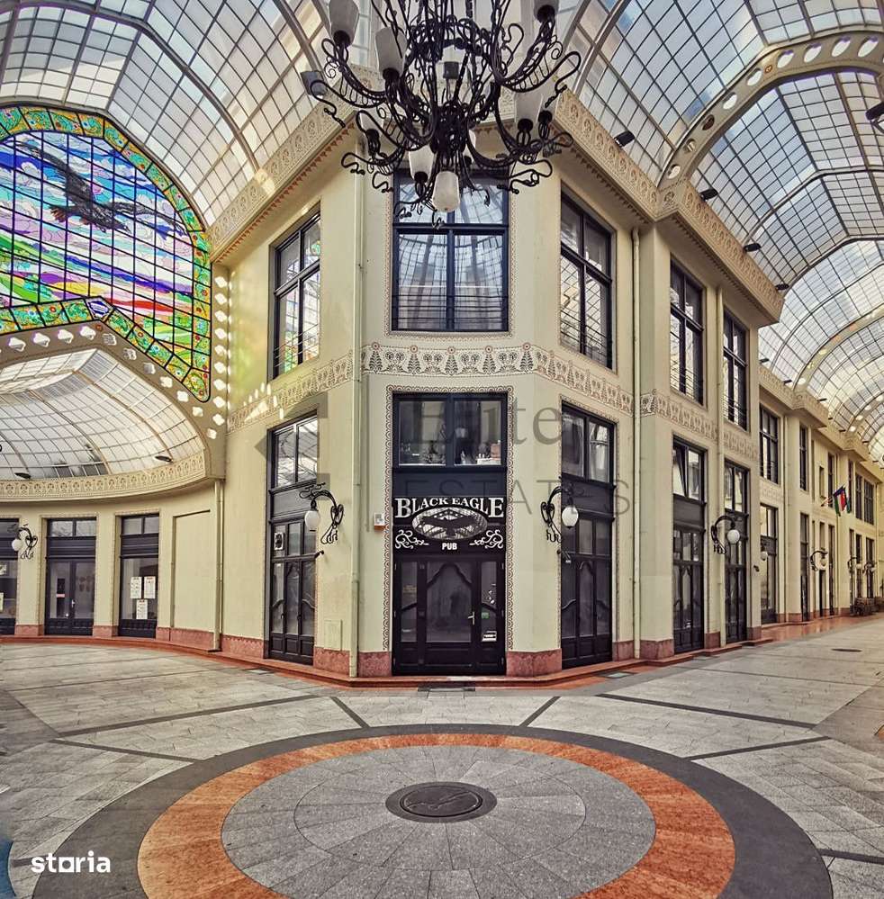 Apartament ultracentral in Pasajul Vulturul Negru din Oradea - Imagine principală: 1/13