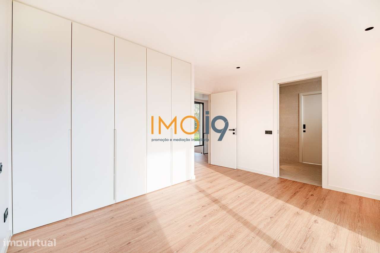 Moradia T4 com Vista Panorâmica em Fátima-38