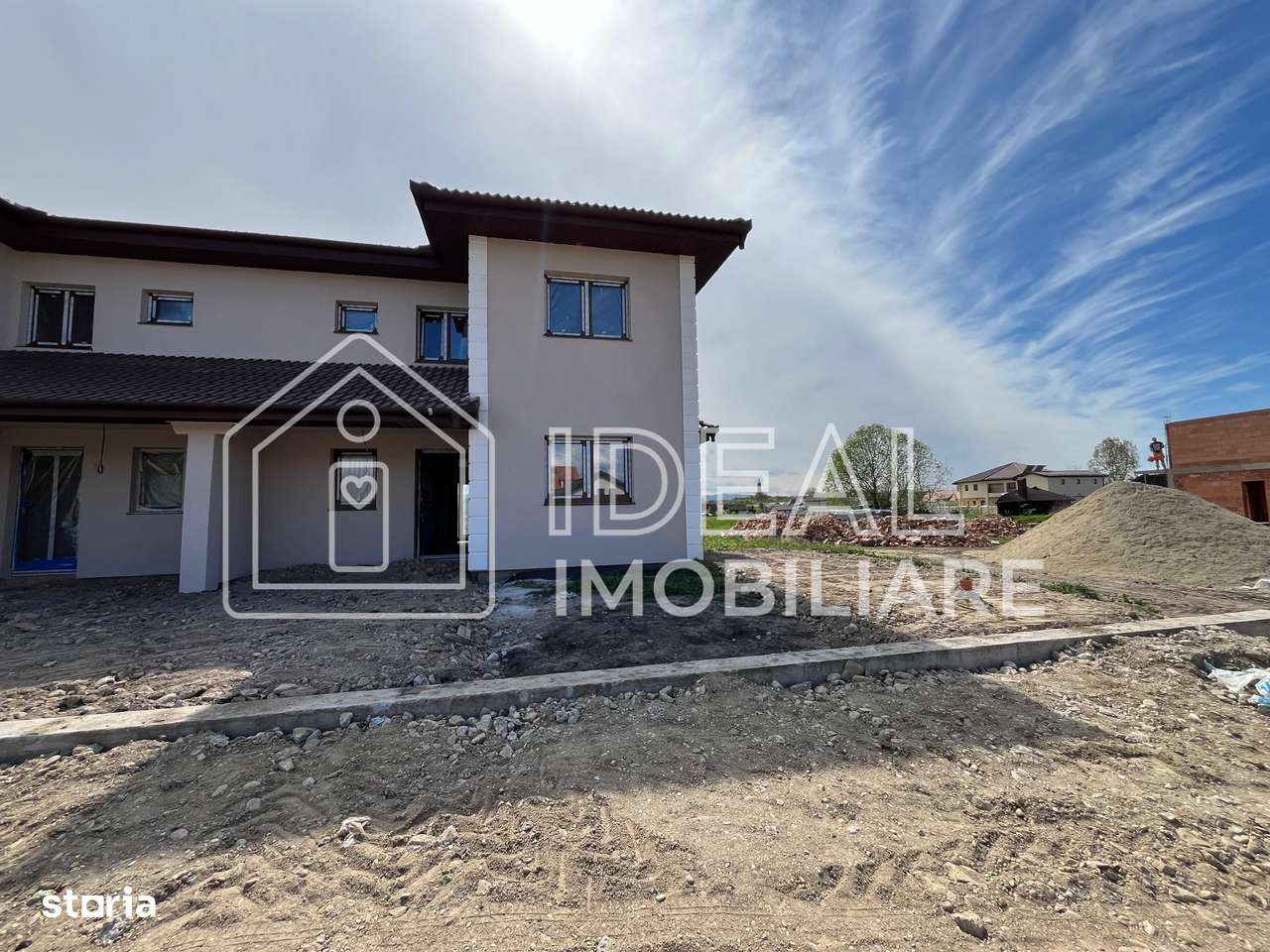 Duplex de vânzare - 125mpu și 230mp curte | Sura Mica-1