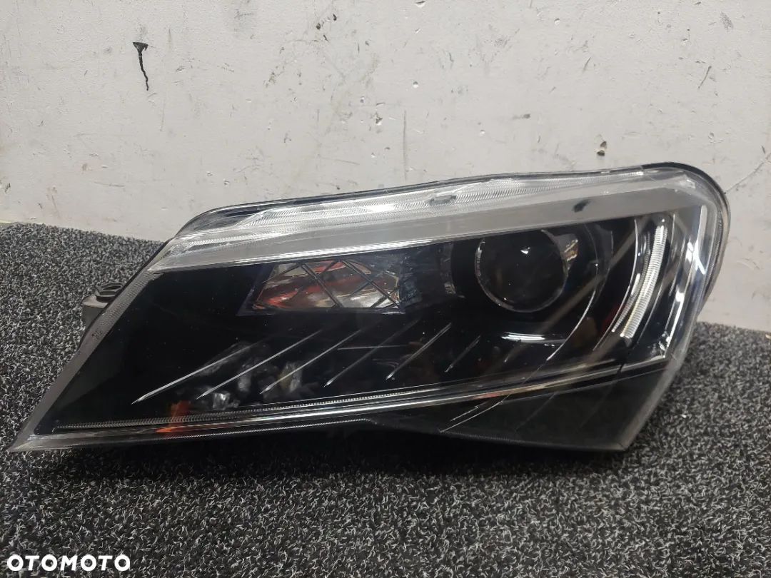 SKODA SUPERB III LAMPA LEWA LED BI-XENON SKRĘTNY   RAF-AUTO - 1