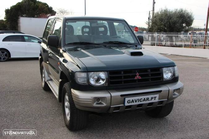 Mitsubishi Pajero 2.8 TD GLS - 1