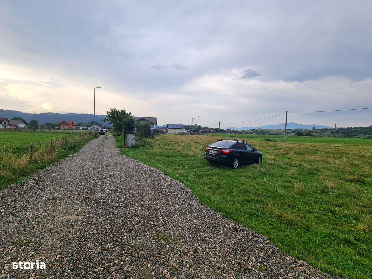 Teren intravilan 1100mp - Imagine principală: 5/7