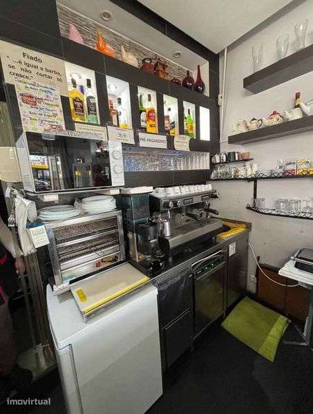 Trespasse excelente oportunidade!Cafe em Almada - Grande imagem: 5/8
