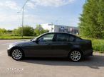 BMW Seria 3 320i - 2