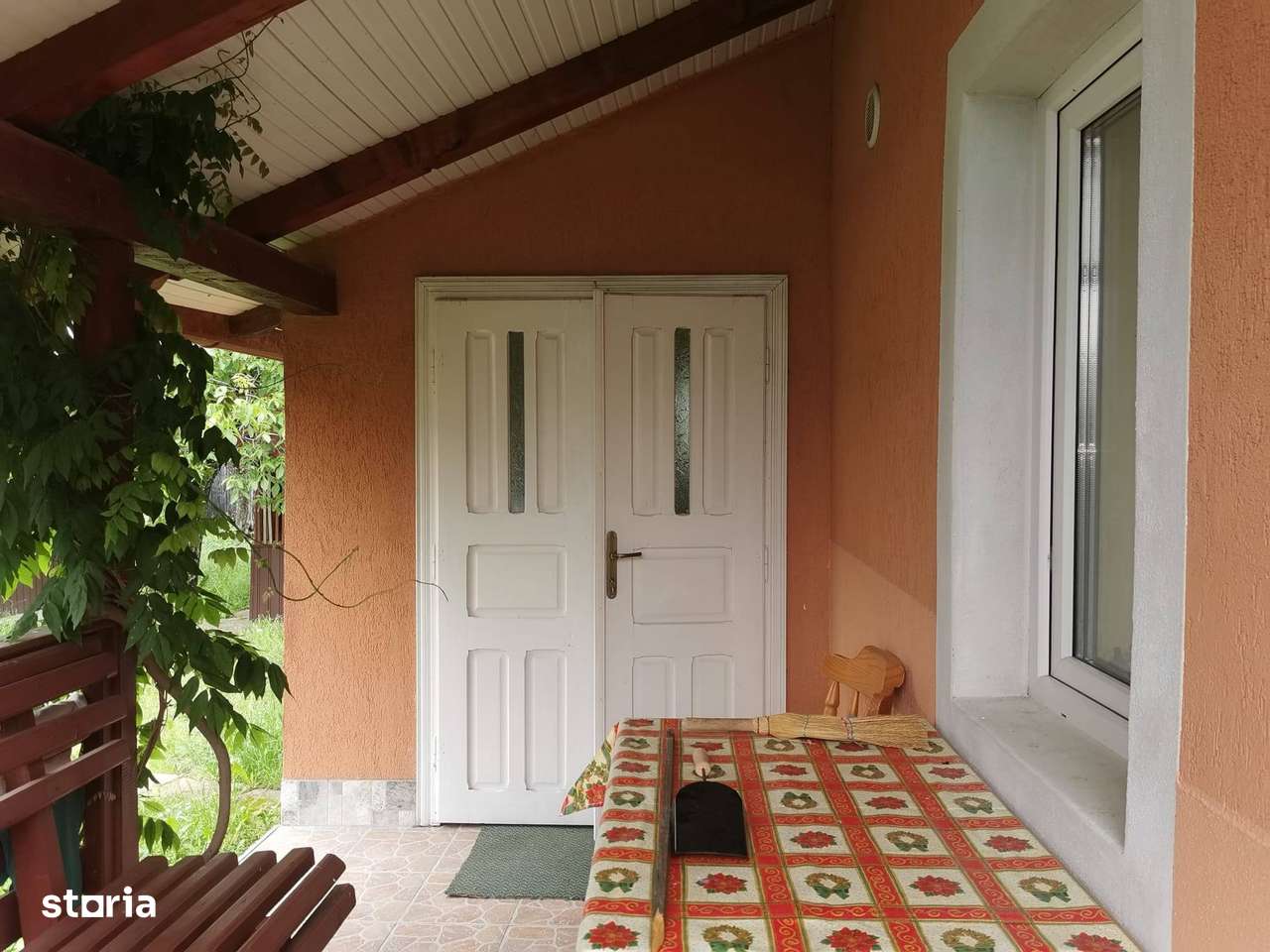 VAND CASA SI ANEXE, 43 DE ARI TEREN, HORODNIC DE JOS SV - Imagine principală: 4/13