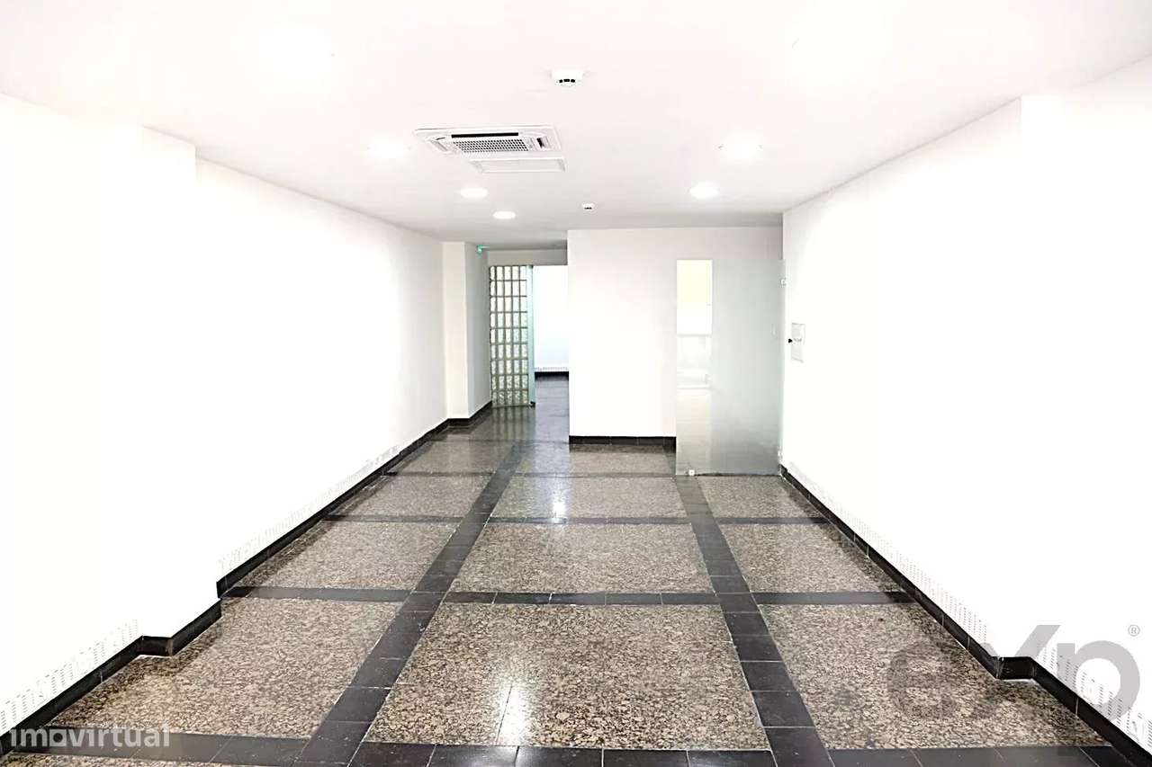 Loja para ARRENDAR - Comercio/Serviços - Grande imagem: 4/20