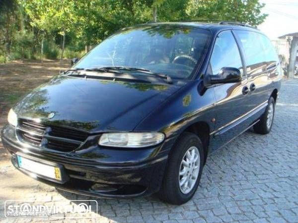 Chrysler Voyager 2.5 TD 2000 para peças - 1