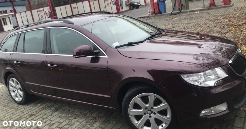 Skoda Superb Combi 1.4 TSI Active - 11