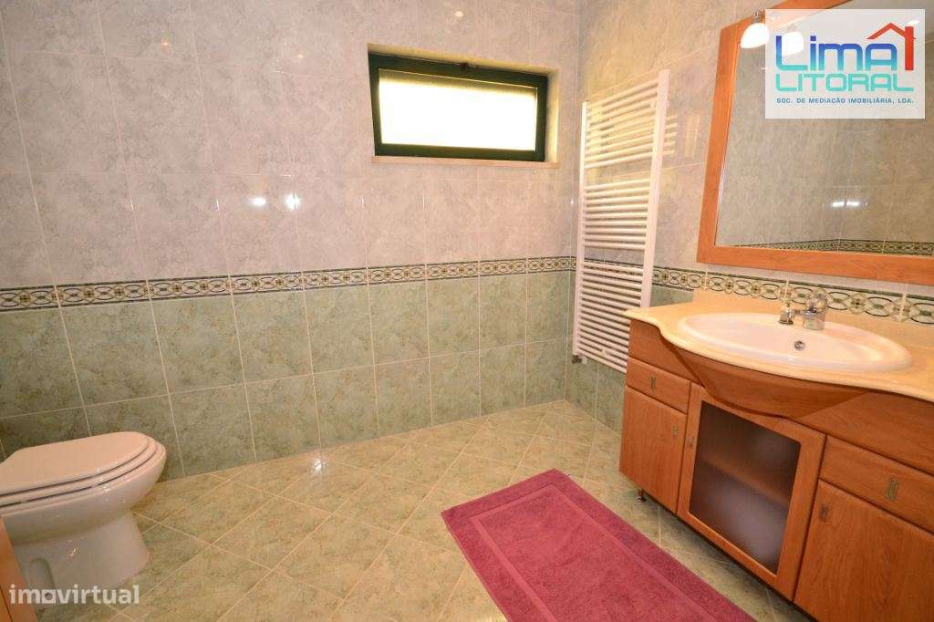 T4 DUPLEX - 330 M2 - CENTRO DE LEIRIA - Vista Castelo/Rio Lis-14