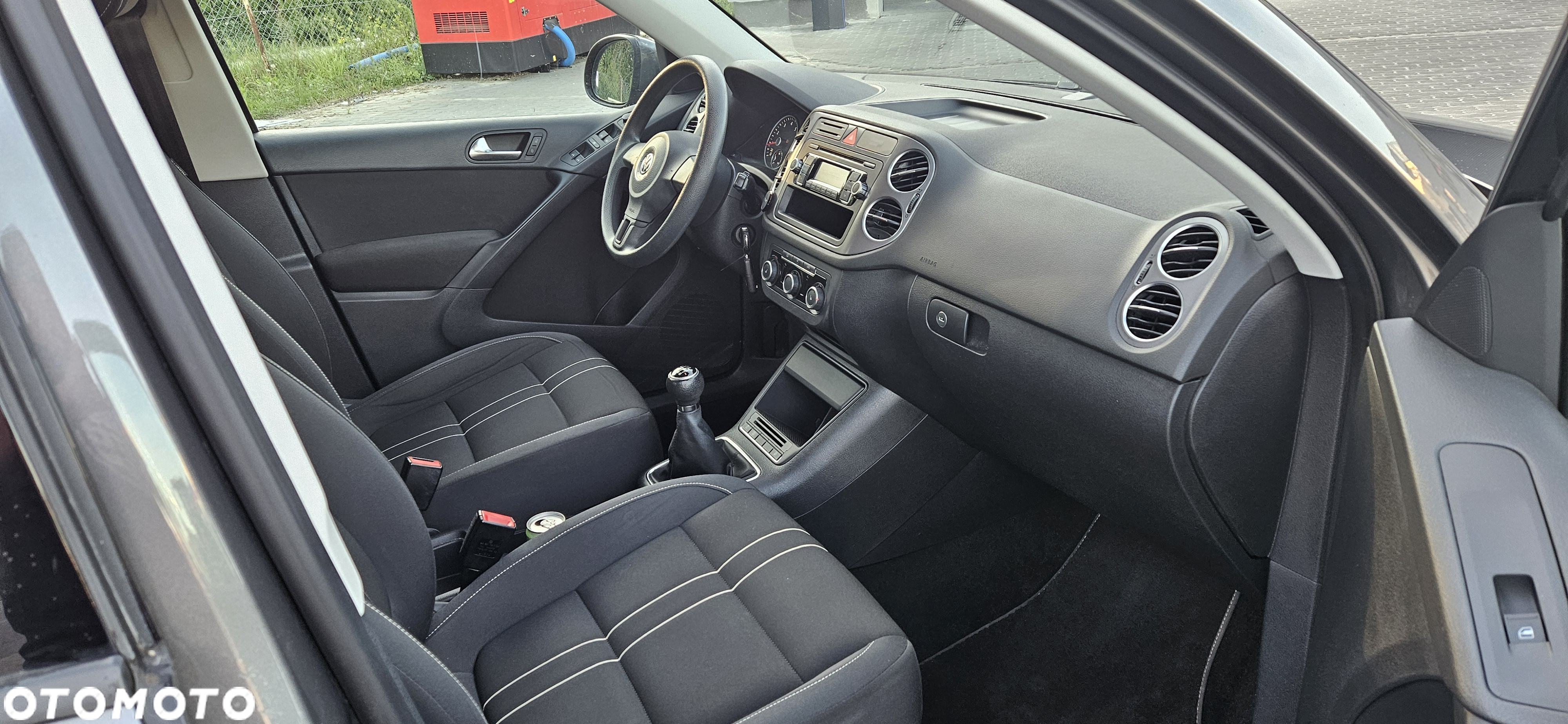 Volkswagen Tiguan 1.4 TSI BlueMotion Technology Exclusive - 12