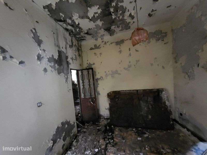 Casa antiga -Moreira Beco da Quelha 9-11 - Grande imagem: 4/9