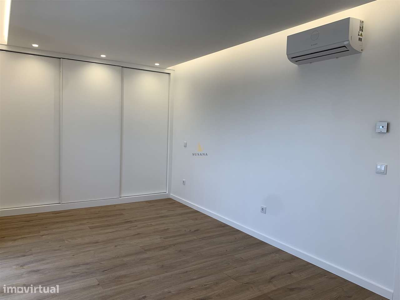 Apartamento T1 Venda em Viseu,Viseu - Grande imagem: 1/8