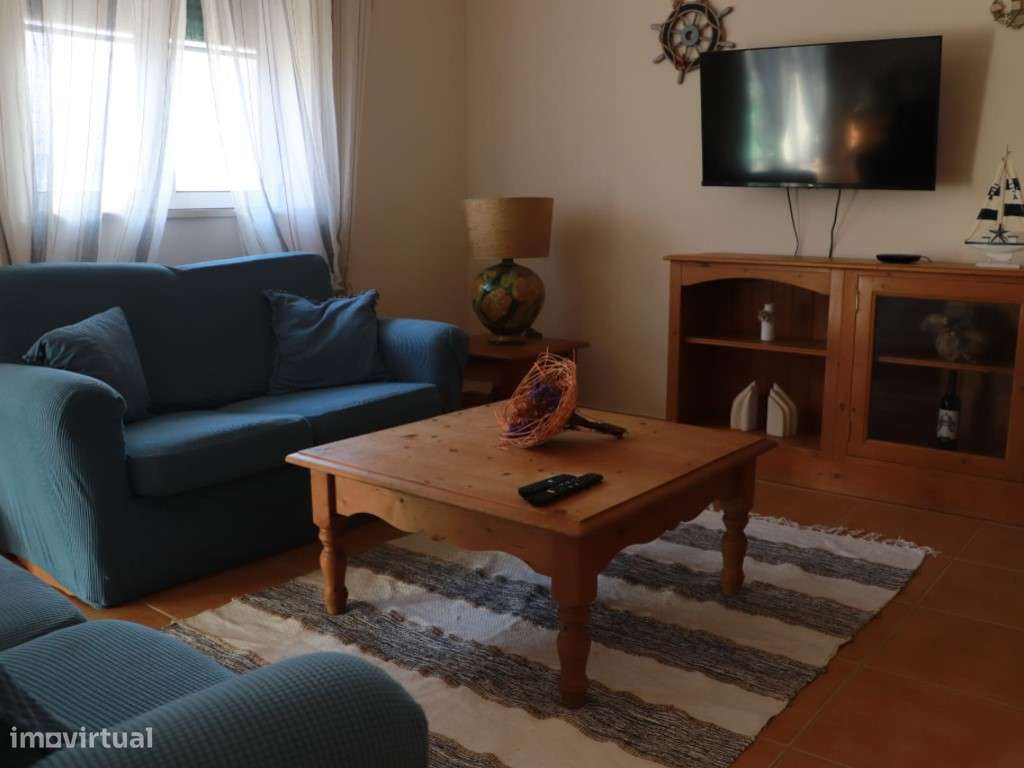 Apartamento T1+2 Duplex, em condomínio fechado, a 2 minutos da praia-13