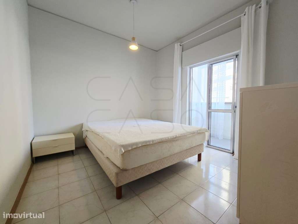 Apartamento de 2 assoalhadas no Bonfim-11