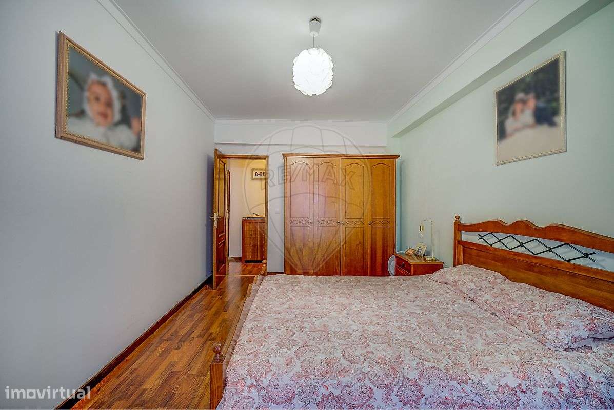 Apartamento T3 em Quinta do Conde-11