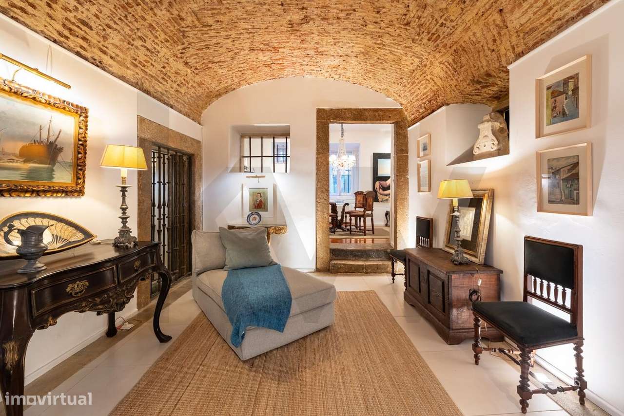 Apartamento T2 com história e carácter único em São Vicente – Lisboa - Grande imagem: 4/24