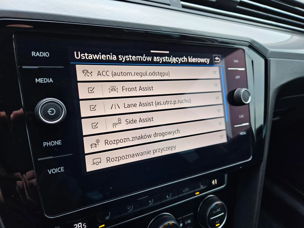 2.0TDI 190KM DSG / HeadUp / Hak / Travel Assist / Webasto / Gwarancja