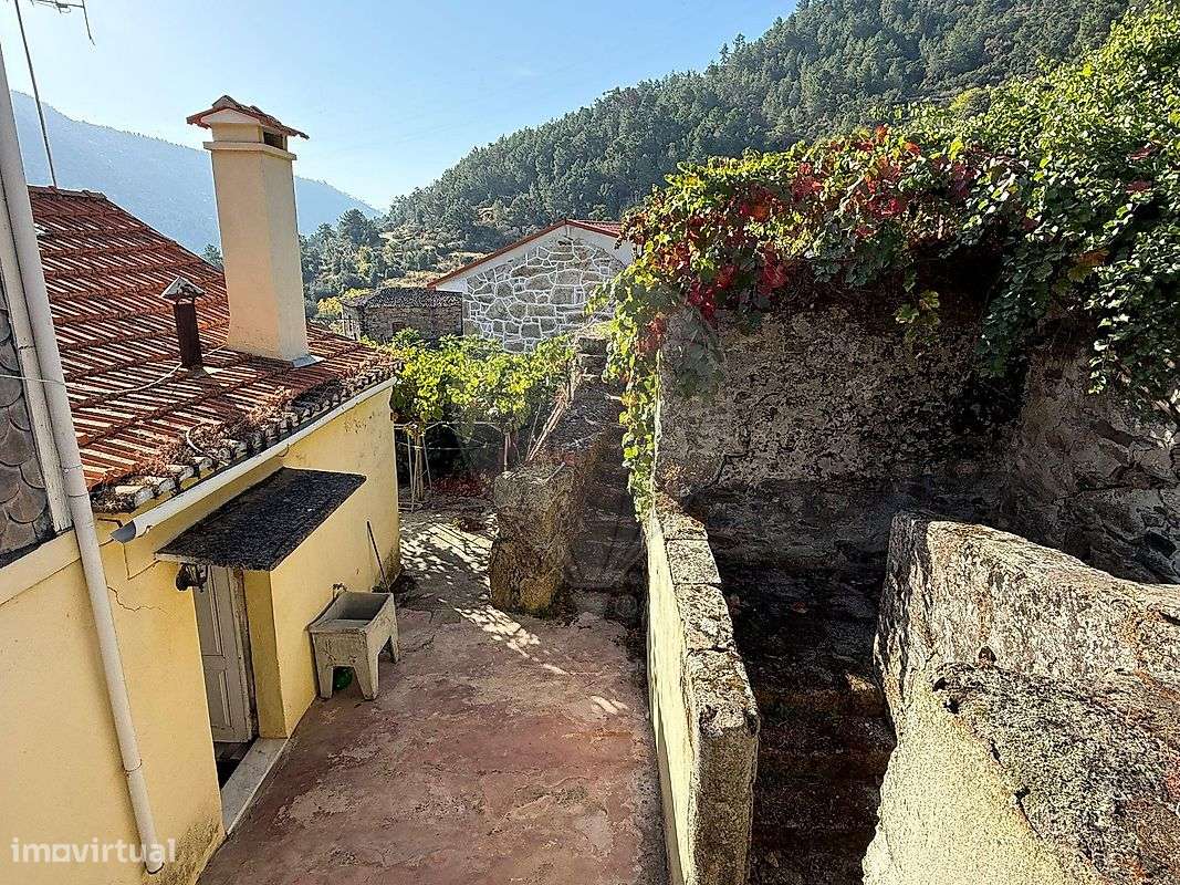 Moradia T6 para venda - Grande imagem: 4/6