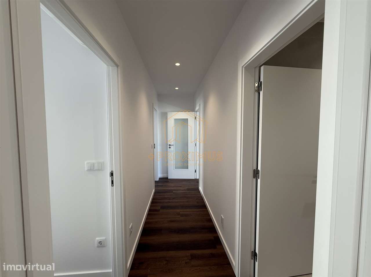 Apartamento T3 novo c/ garagem e terraço– Tavarede-31