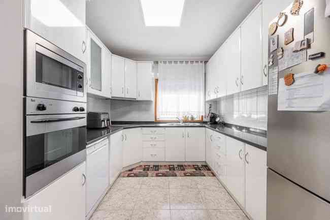 Apartamento T3 em Ponte - Guimarães-6