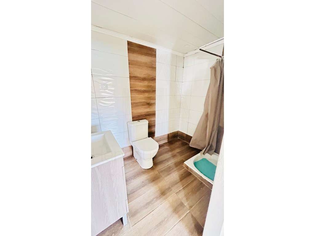 Moradia T3+1 na Lagoa de Albufeira-11