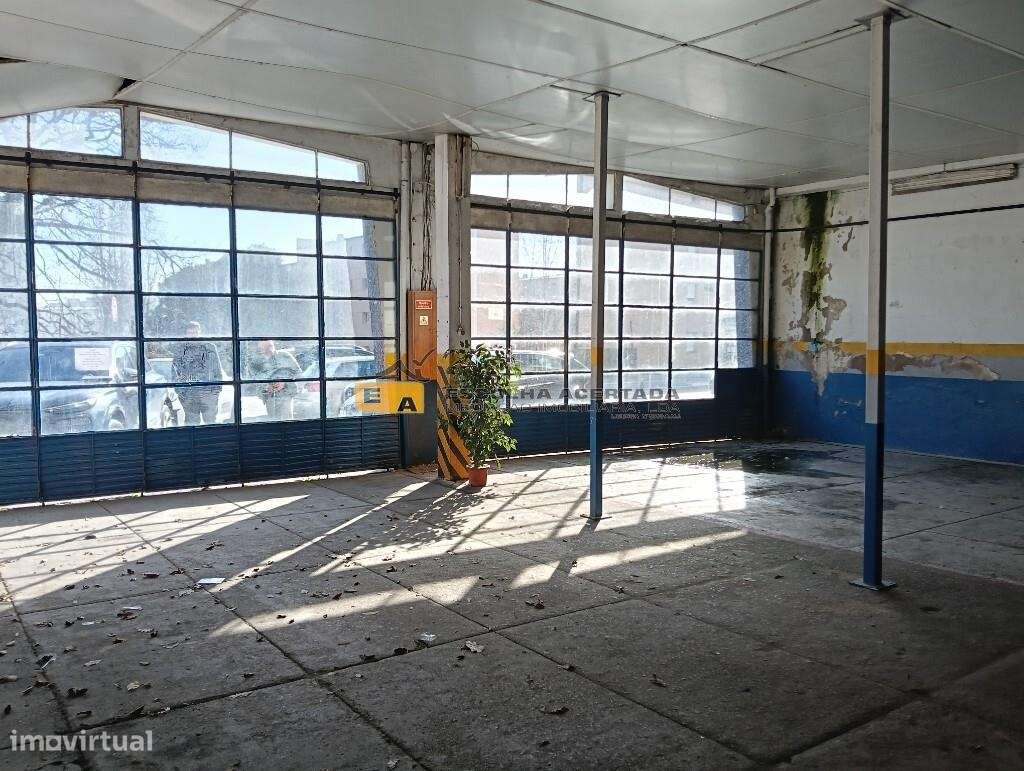 Armazém industrial com logradouro Maia Centro - Grande imagem: 5/6
