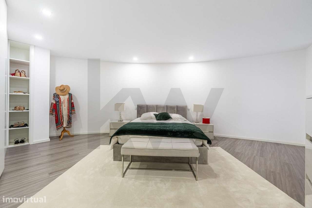 Apartamento T5 amplo com 176 m2 em Massarelos, Porto - Grande imagem: 5/26