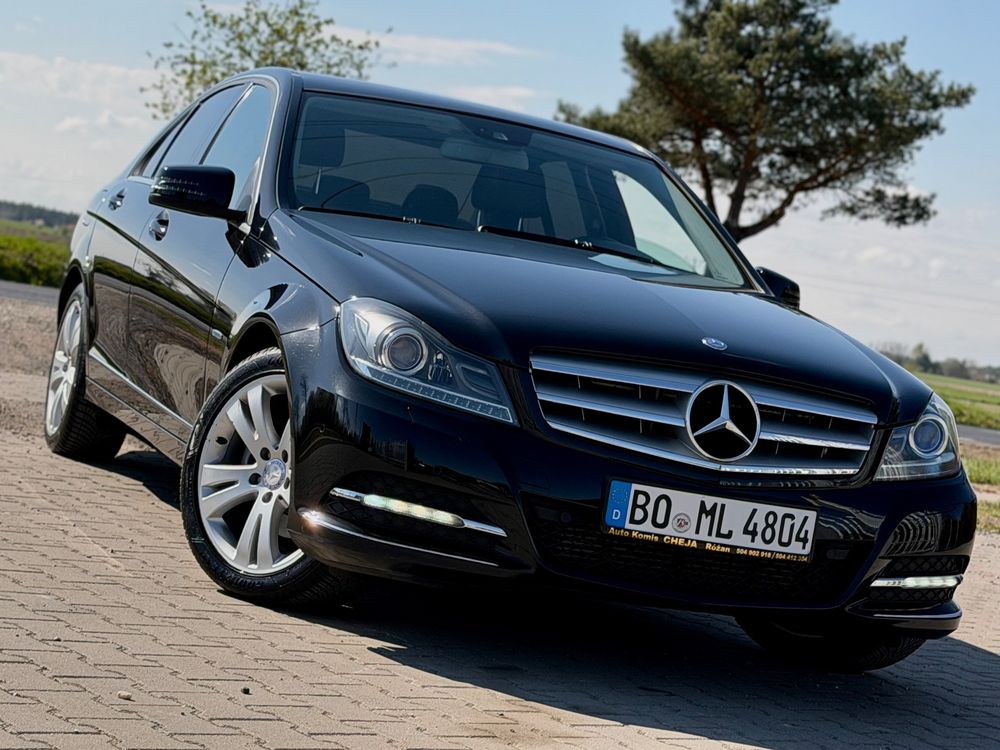 Mercedes-Benz C W205 180 CGI Automatik BlueEFFICIENCY Avantgarde 2011