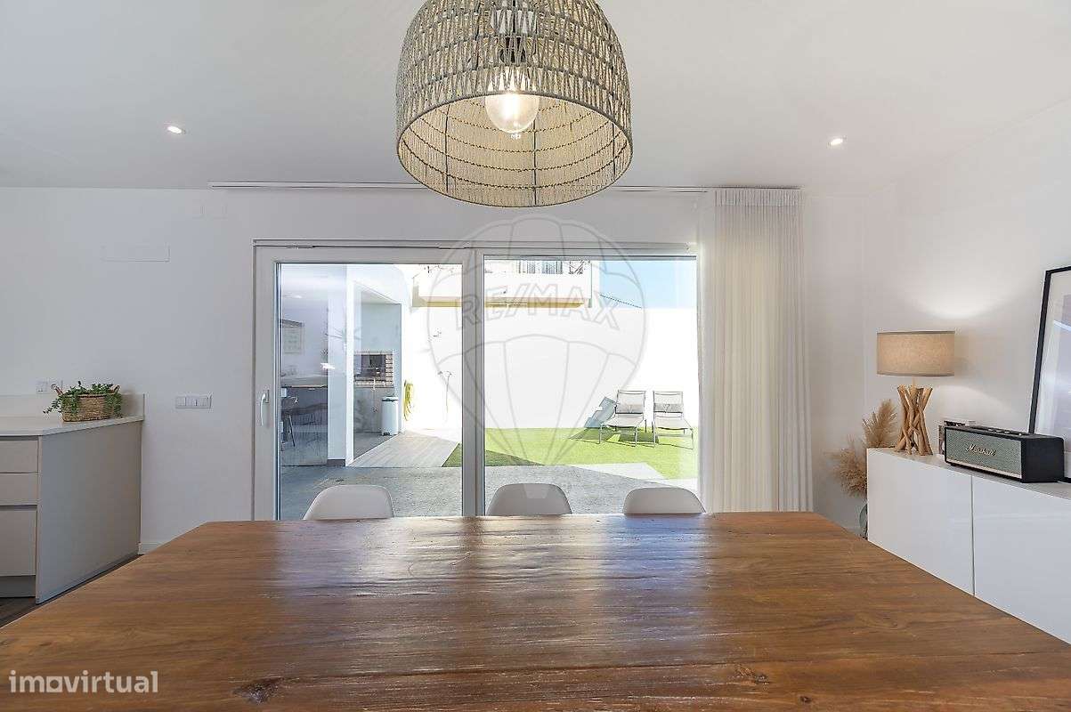 Moradia T4 para venda-24