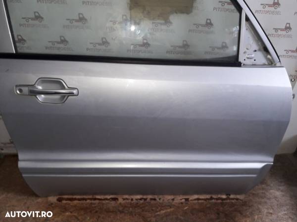 Usa dreapta Mitsubishi Pajero 3.2 DID  2000 2001 2002 2003 2004 2005 2006 - 3