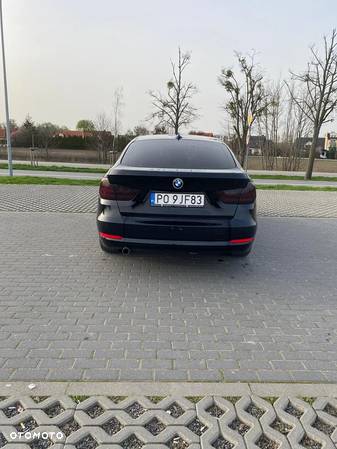 BMW Seria 3 318d DPF Touring - 4