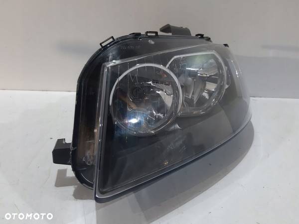 Audi A3 8P Lampa przednia H7 - L - 13205 - 2