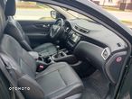 Nissan Qashqai 1.6 DCi 4x4 Tekna+ - 22