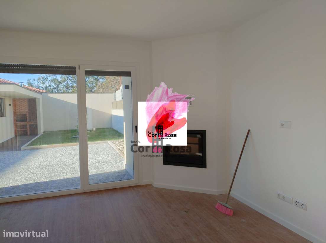 última moradia para venda – T3 gaveto Arões...-20