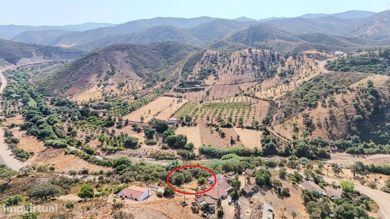 TERRENO COM RUINA + 3 TERRENOS RÚSTICOS - Grande imagem: 5/7