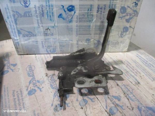 Fecho Fec4975 ROVER 213 SE 1989 1.3 75CV 4P VERMELHO CAPO MANUAL - 2