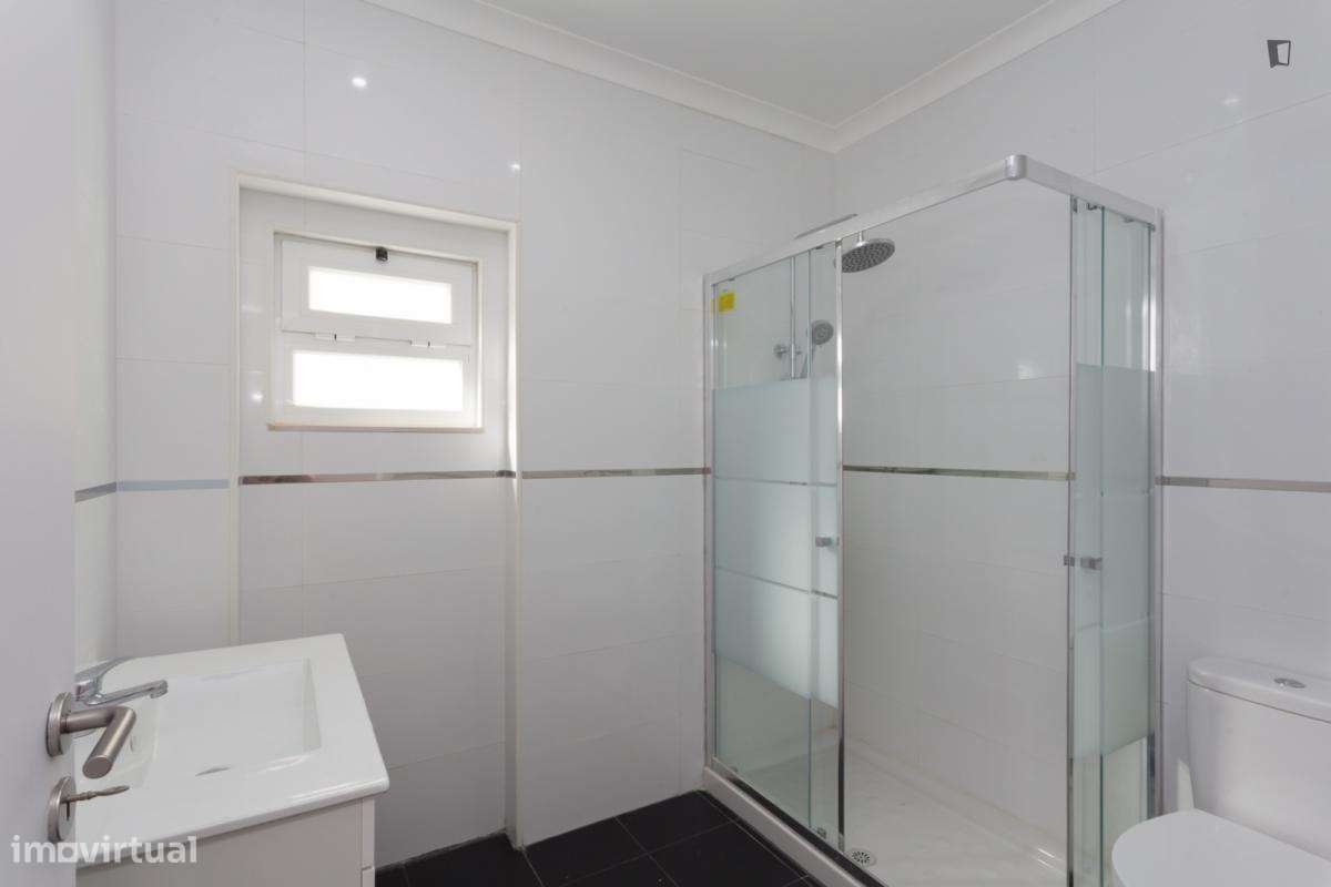 Quarto - localizado em Costa da Caparica Lisbon - Grande imagem: 5/51