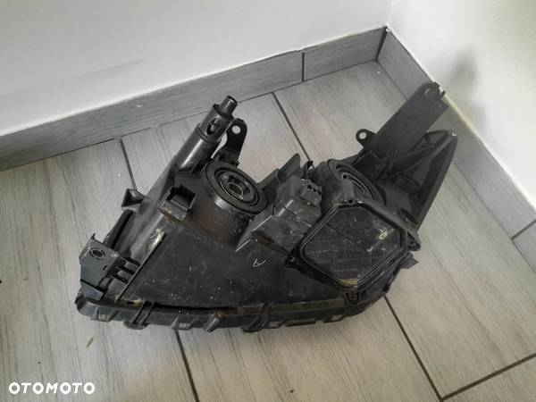 LAMPA PRAWA PRZEDNIA PRZÓD TOYOTA RAV4 III 05-09 CZARNA SOCZEWKA - 5